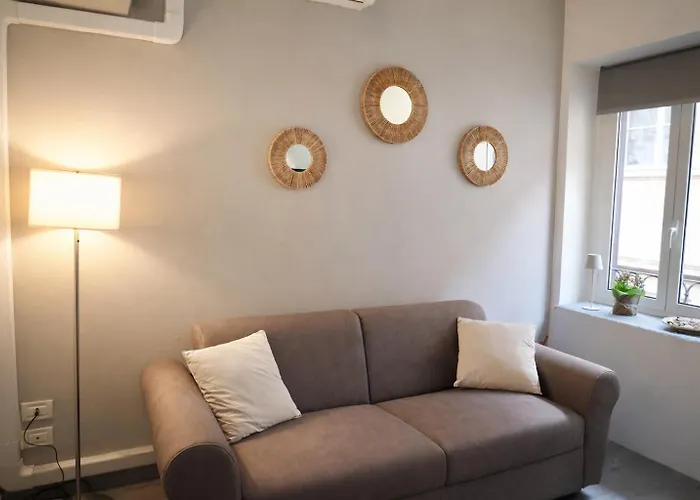 Maison Spanish Steps アパート