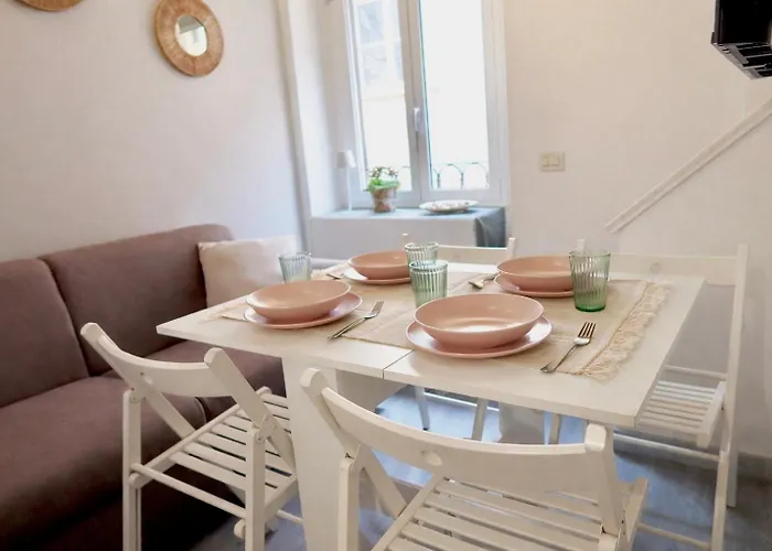 Maison Spanish Steps アパート